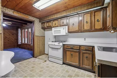 200 Stelko Ave, Lopatcong Township, NJ 08865 - Photo 6