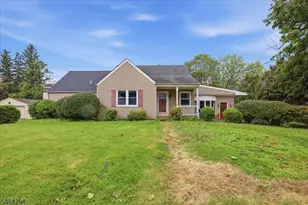 200 Stelko Ave, Lopatcong Township, NJ 08865 - Photo 1