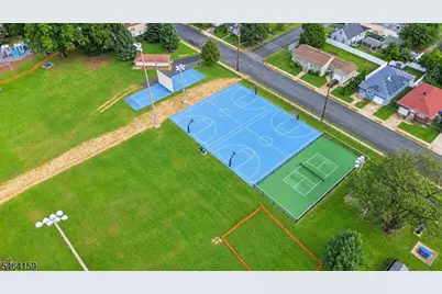 1211 Bergen Ave, Linden, NJ 07036 - Photo 40
