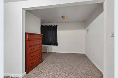 1211 Bergen Ave, Linden, NJ 07036 - Photo 16