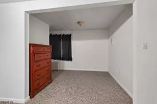 1211 Bergen Ave, Linden, NJ 07036 - Photo 16