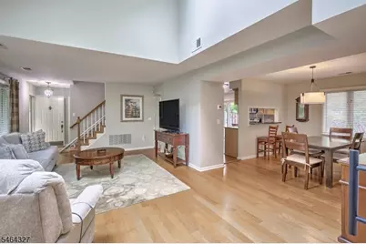 27 Village Dr, Bernards Township, NJ 07920 - Photo 4