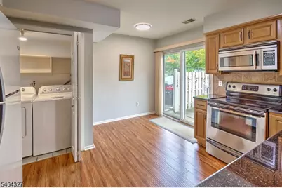27 Village Dr, Bernards Township, NJ 07920 - Photo 8