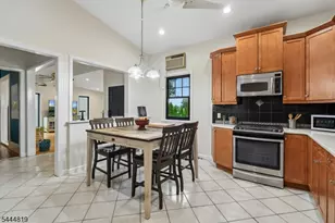 70 Hillside Ave, West Orange Township, NJ 07052 - Photo 12