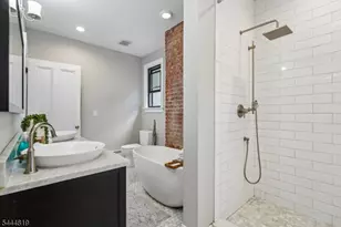 70 Hillside Ave, West Orange Township, NJ 07052 - Photo 32