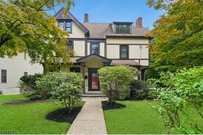 70 Hillside Ave, West Orange Township, NJ 07052 - Photo 2