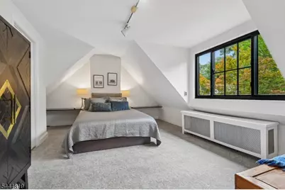 70 Hillside Ave, West Orange Township, NJ 07052 - Photo 38