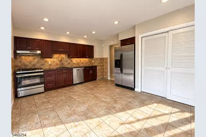 95 Eagle Rock Ave, Roseland, NJ 07068 - Photo 10