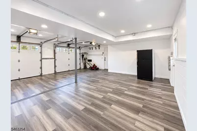 95 Eagle Rock Ave, Roseland, NJ 07068 - Photo 24