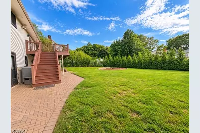 95 Eagle Rock Ave, Roseland, NJ 07068 - Photo 8