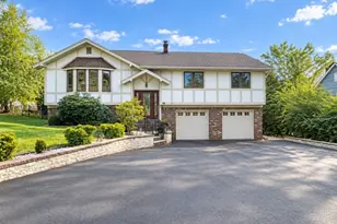 95 Eagle Rock Ave, Roseland, NJ 07068 - Photo 1