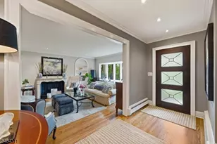 14 Indianhead Rd, Morris Township, NJ 07960 - Photo 10