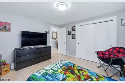 324 Sycamore Ave, Scotch Plains Township, NJ 07076 - Photo 20