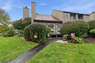 300 Gemini Dr, Hillsborough Township, NJ 08844 - Photo 2