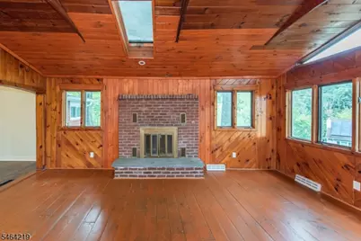8 Weaver House Cove Rd, Byram Township, NJ 07821 - Photo 6