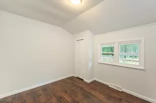 8 Weaver House Cove Rd, Byram Township, NJ 07821 - Photo 14