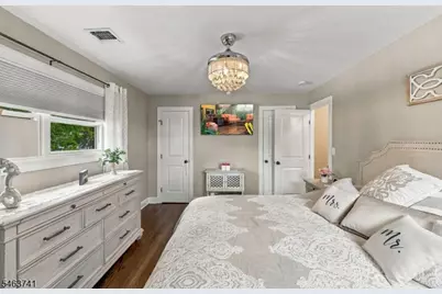 264 Winifred Dr, Totowa, NJ 07512 - Photo 22