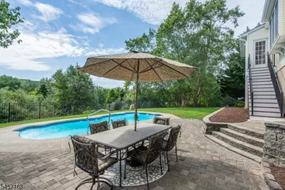 14 Vista Dr, Mount Olive, NJ 07836 - Photo 2