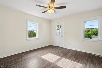 114 N Prospect St, Lopatcong Township, NJ 08865 - Photo 6