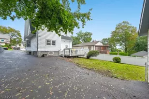 20 Ridgeview Ave, West Orange Township, NJ 07052 - Photo 20