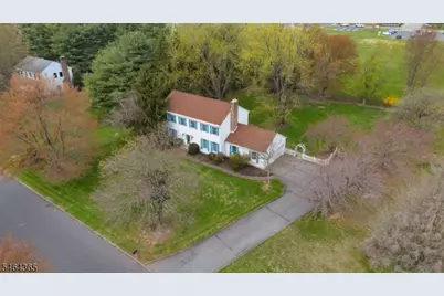 2 Rittenhouse Cir, Raritan Township, NJ 08822 - Photo 38