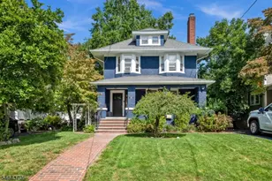 262 Clinton Pl, Hackensack, NJ 07601 - Photo 2