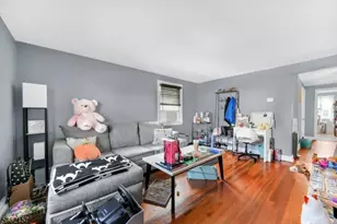 33 E 7th St, Clifton, NJ 07011 - Photo 4