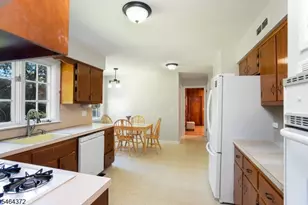 1846 Rangewood Ct, Plainfield, NJ 07060 - Photo 10