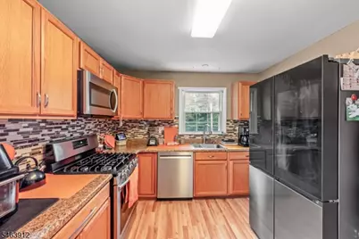 917 Grand Ave, Hackettstown, NJ 07840 - Photo 10