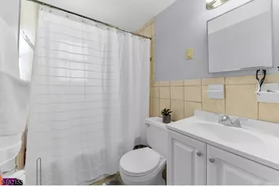35 E 7th St, Clifton, NJ 07011 - Photo 12