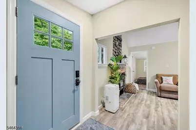 107 Overlook Rd, Vernon, NJ 07461 - Photo 8