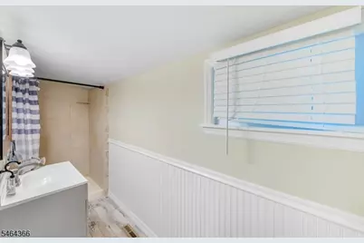 107 Overlook Rd, Vernon, NJ 07461 - Photo 20