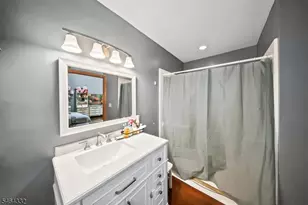 953 W 5th St, Plainfield, NJ 07063 - Photo 20