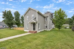 54 Main St, Ogdensburg, NJ 07439 - Photo 2