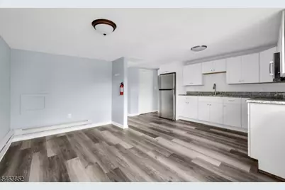 54 Main St, Ogdensburg, NJ 07439 - Photo 4