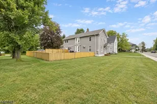 54 Main St, Ogdensburg, NJ 07439 - Photo 24