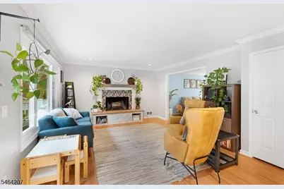 6 Larsen Dr, Roxbury Township, NJ 07876 - Photo 14