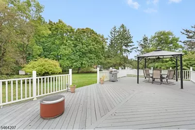 6 Larsen Dr, Roxbury Township, NJ 07876 - Photo 36