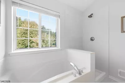 5 Kates Turn, Jefferson Township, NJ 07438 - Photo 18