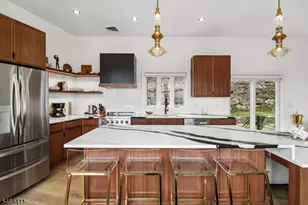 301 Kingsland Rd, Roxbury Township, NJ 07850 - Photo 16