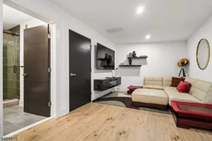 301 Kingsland Rd, Roxbury Township, NJ 07850 - Photo 36