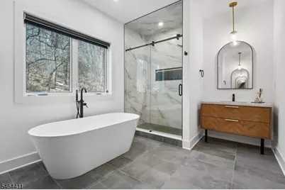 301 Kingsland Rd, Roxbury Township, NJ 07850 - Photo 26