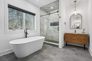 301 Kingsland Rd, Roxbury Township, NJ 07850 - Photo 26