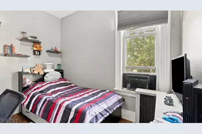12 Church Pl, East Orange, NJ 07017 - Photo 18