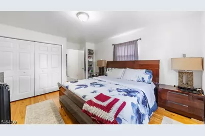 25 Lawrence Pl, Freehold, NJ 07728 - Photo 12