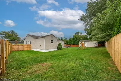 25 Lawrence Pl, Freehold, NJ 07728 - Photo 30