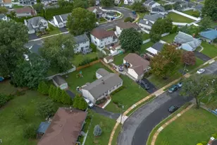 25 Lawrence Pl, Freehold, NJ 07728 - Photo 36