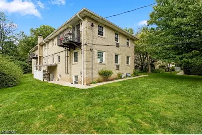 470 Valley Rd #9A, Montclair Twp., NJ 07043 - Photo 32