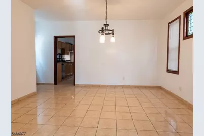 357 Ridgewood Ave, Newark, NJ 07112 - Photo 10