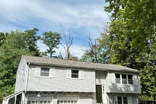337 Jamestown Rd, Bridgewater, NJ 08807 - Photo 2